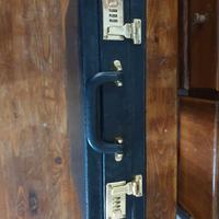 Borsa 24H in pelle con codice sicurezza