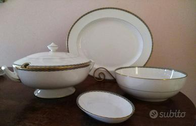 Servizio Piatti Porcellana Inglese Royal Worcester