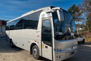 Autobus turistico Temsa MD9