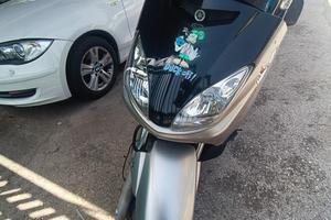 Yamaha X-Max 250 Premium