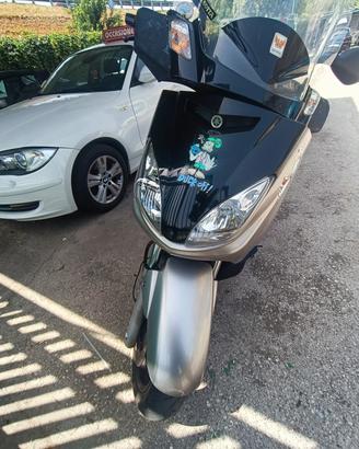 Yamaha X-Max 250 Premium