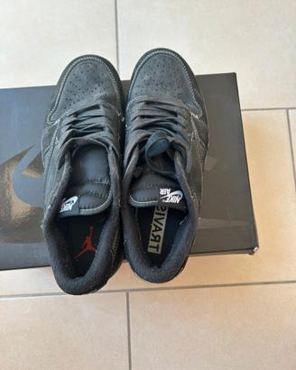 JORDAN 1 LOW TRAVIS SCOTT BLACK PHANTOM