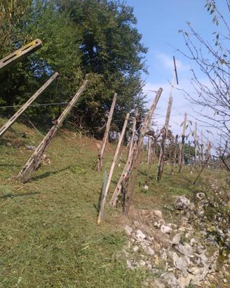 Pali in cemento per giardino h. 3m