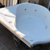 Vasca idromassaggio teuco