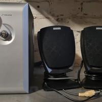 Amplificatore più 5 casse acustiche Empire