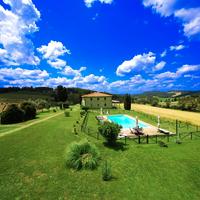 Villa con piscina tra Volterra e San Gimignano