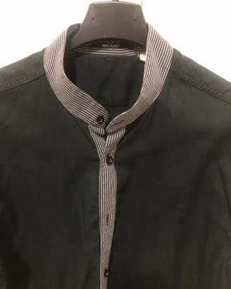 camicia con colla alla coreana
