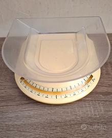 GUZZINI BILANCIA. FUORIGROTTA.