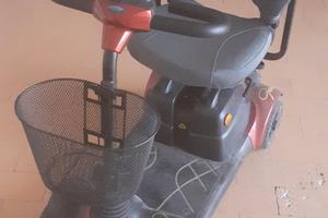 scooter per anziani o disabili 