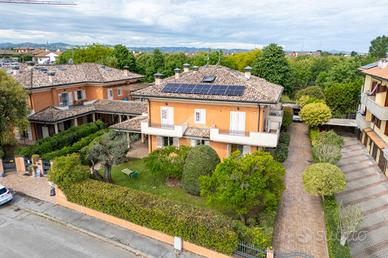 VILLA SINGOLA A SAN MAURO PASCOLI