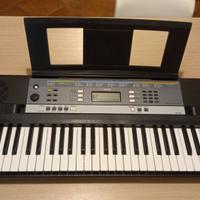 Tastiera yamaha YPT-240 (pianola digitale)