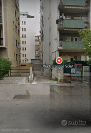 Posto auto in via Sciuti 99