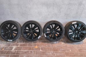 Cerchi in lega Renault da 17 con sensori originali