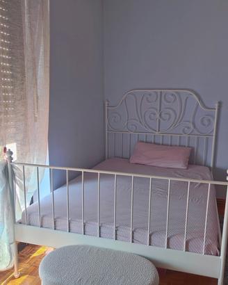 Letto LEIRVIK con materasso MORGEDAL di IKEA 