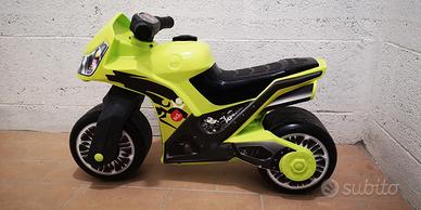 moto giocattolo bimbo