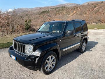 Jeep Cherokee 2.8 CRD Limited 200 CV 147 KW 4x4