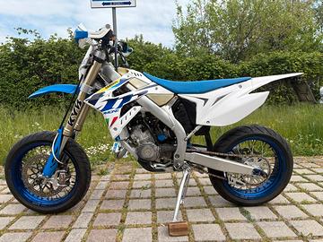 TM 125 SMR FI - 2021