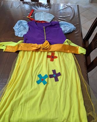 vestito di carnevale (biancaneve)