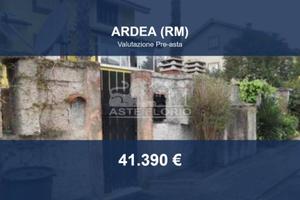 Immobile in asta di 107 m² con più di 5 locali a A