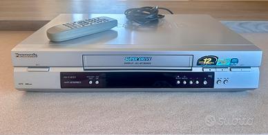 Videoregistratore VHS Panasonic con telecomando