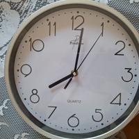 Orologio da parete color argento quartz PrimeFirme