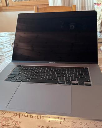 Macbook pro 16 “