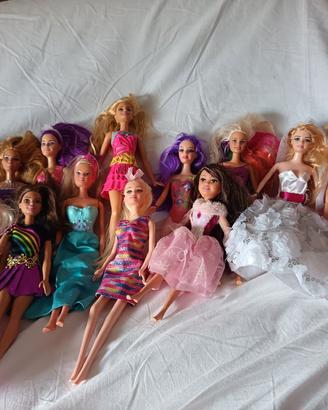 Bambole Barbie e accessori 