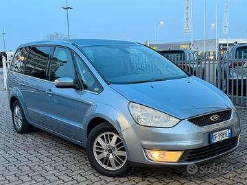 Ford Galaxy 2.0 TDCi 140 CV 7 POSTI