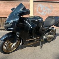 Kawasaki Ninja ZX-12 black & gold