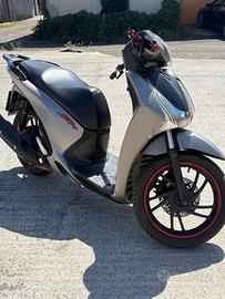 Sh 125 2015