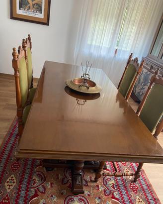 Tavolo con 4 sedie, libreria e credenza- OTTIMI