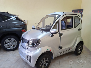 Scooter elettrico cabinato UFO F4 Mobility