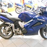 Honda VFR 800