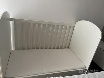 Culla ikea completa di meterasso