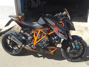 Ktm super duke 1290