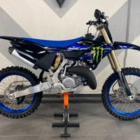 Yamaha yz 125 monster edition