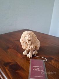 leone in avorio vegetale