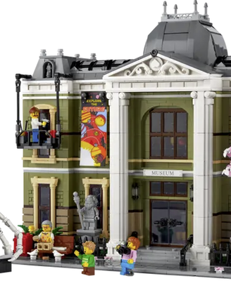 LEGO 10326 - Natural History Museum