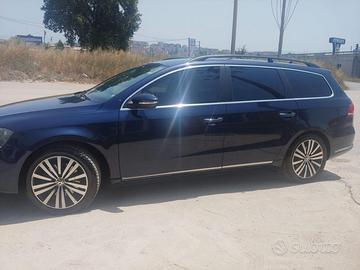 Volkswagen Passat 2012 Business DSG – SOLO EXPORT