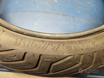 Gomme Beverly 300