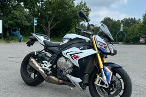 BMW s1000 r 2016