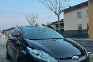 ford fiesta titanium