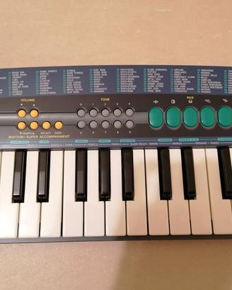 PIANOLA CASIO