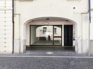 NEGOZIO A SONCINO