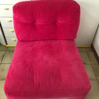 Poltroncina di velluto