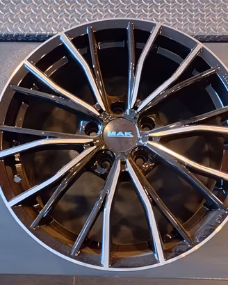 Cerchi NUOVI MAK Mark da 18" X BMW S1 S3 S5