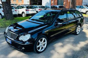 MERCEDES CLASSE C220 DIESEL SPORT EDITION