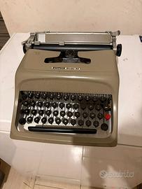 Olivetti Studio 44 – Macchina da scrivere vintage