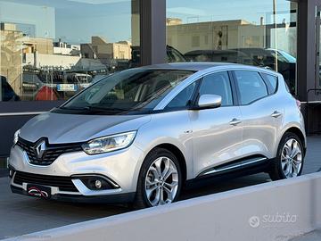 RENAULT Scénic dCi 8V 110 CV EDC Energy Intens