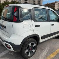 Fiat panda cross hybrid unico proprietario